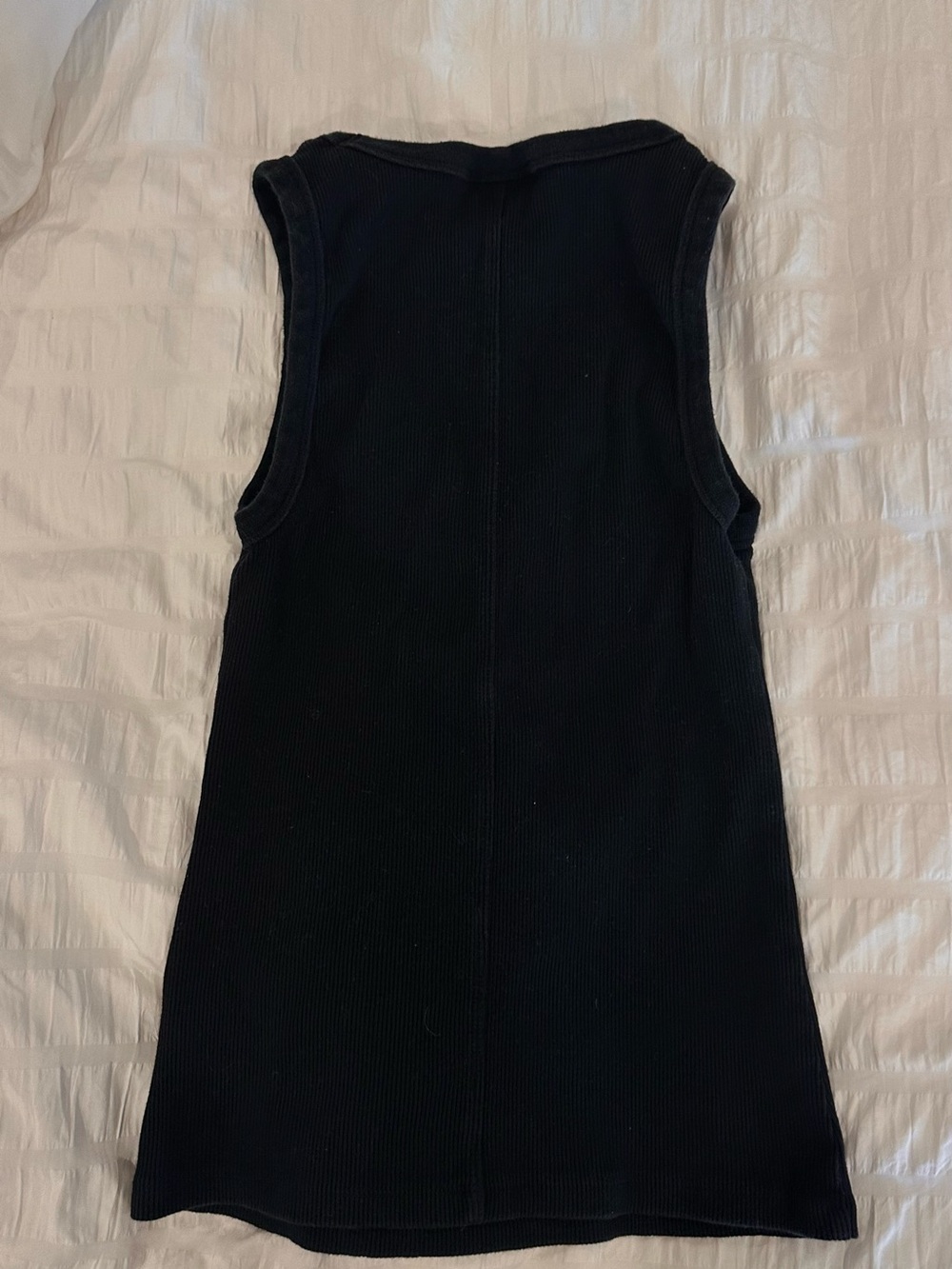Universal Thread Black Ribbed V-Neck Tank - Picture 6 of 9